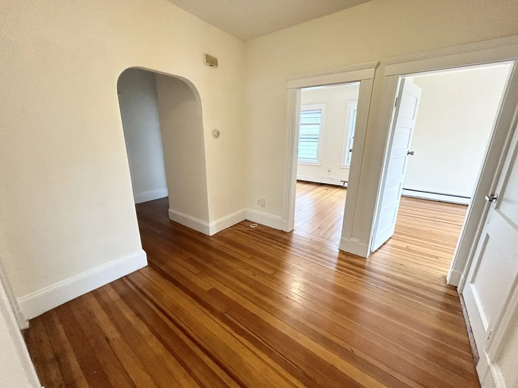 7 Hesston Ter, Boston