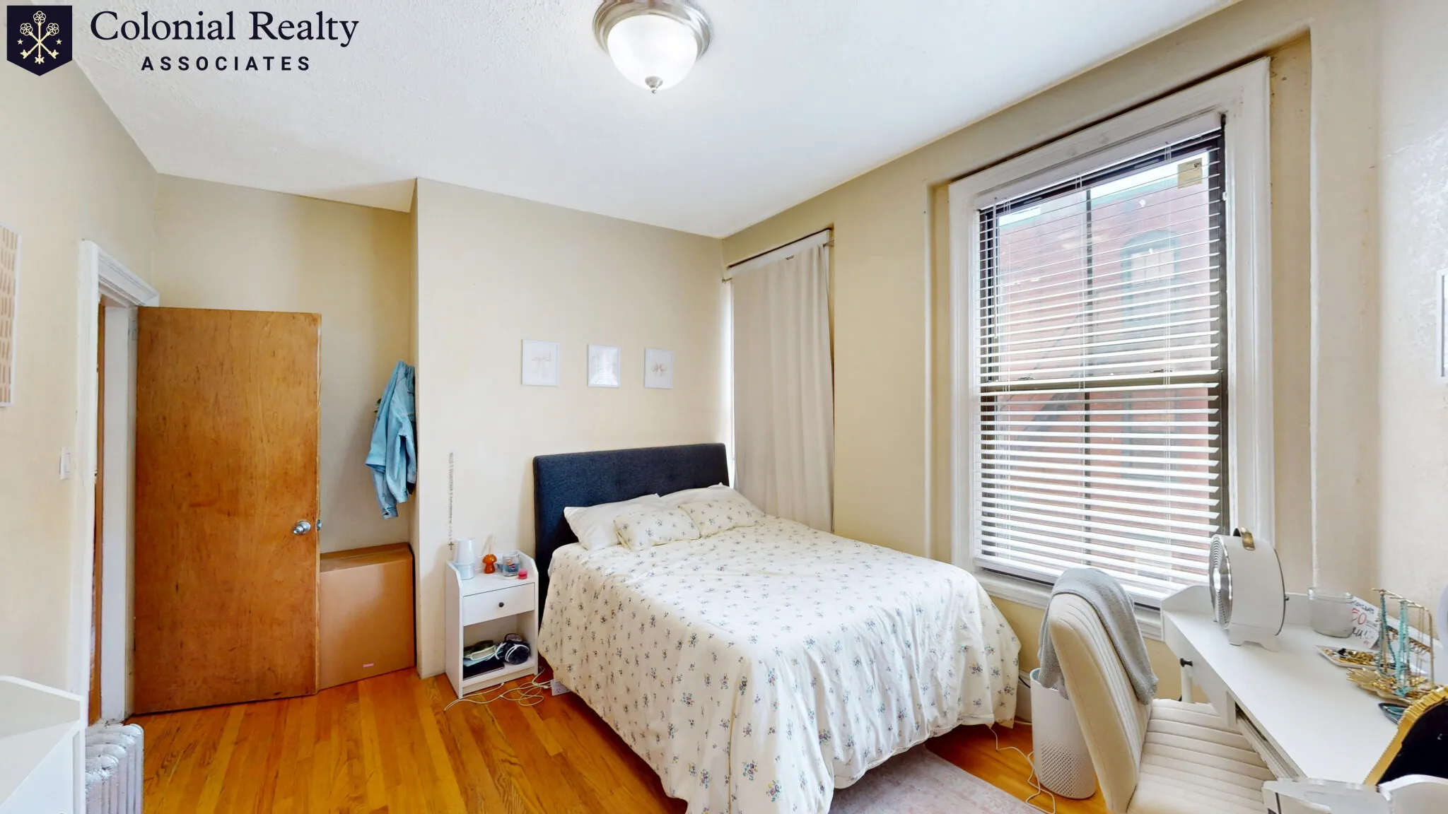 86 Hammond St, Roxbury