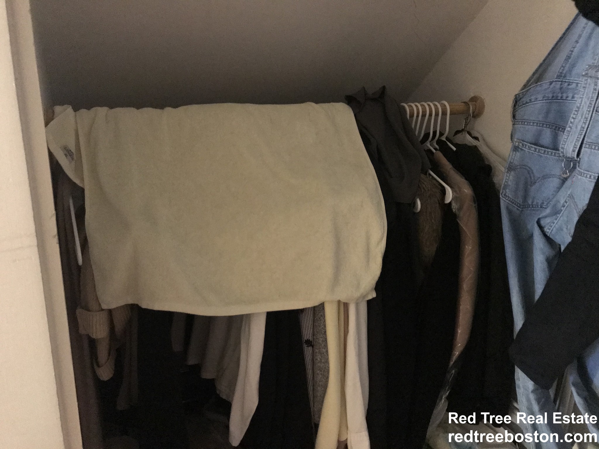 23 Greylock Rd, Allston