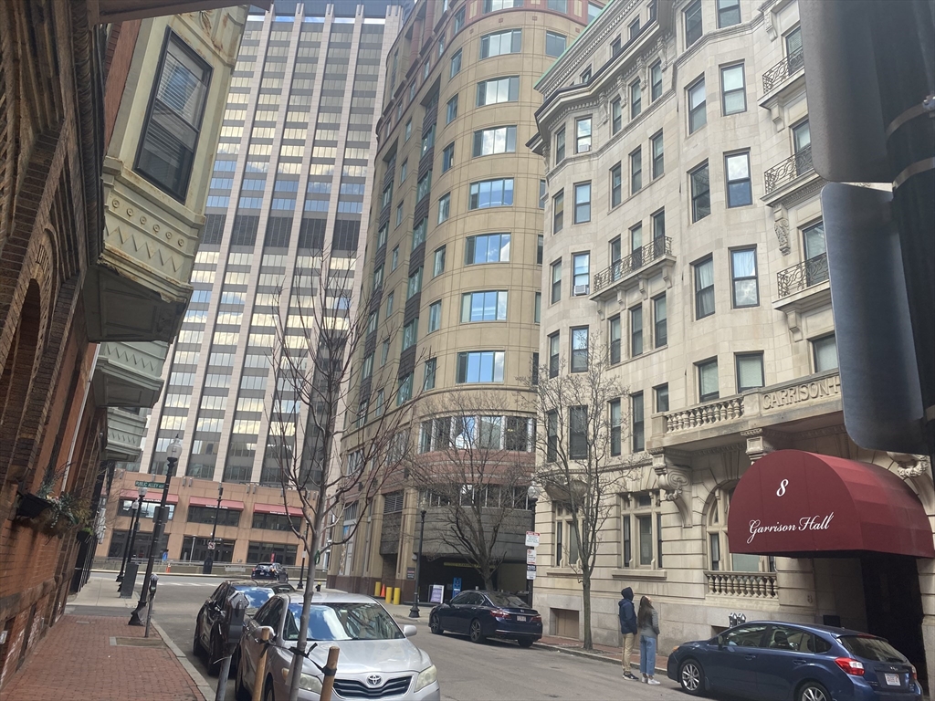 8 Garrison, Back Bay