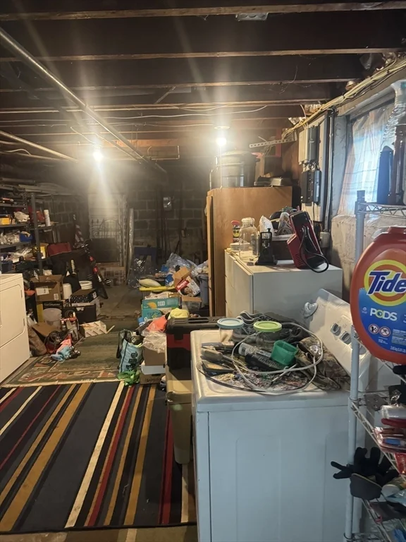 29 Brewster St, Medford