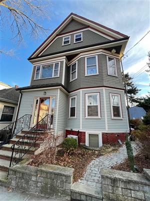 88 Park Ave, Strawberry Hill