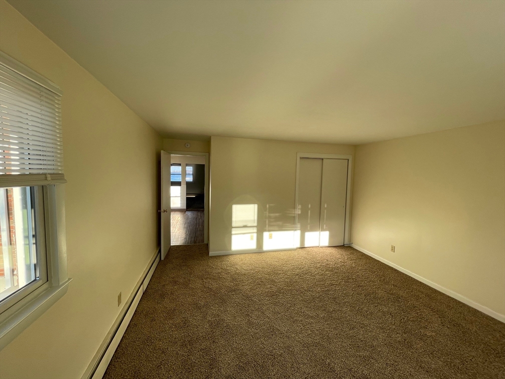 623 Quincy Shore Dr, Wollaston