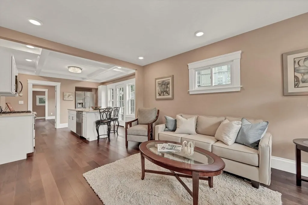 1540 Mystic Valley Pkwa, West Medford