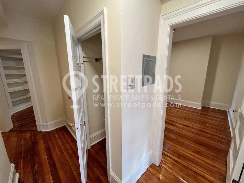 885 Massachusetts Ave, Central Square