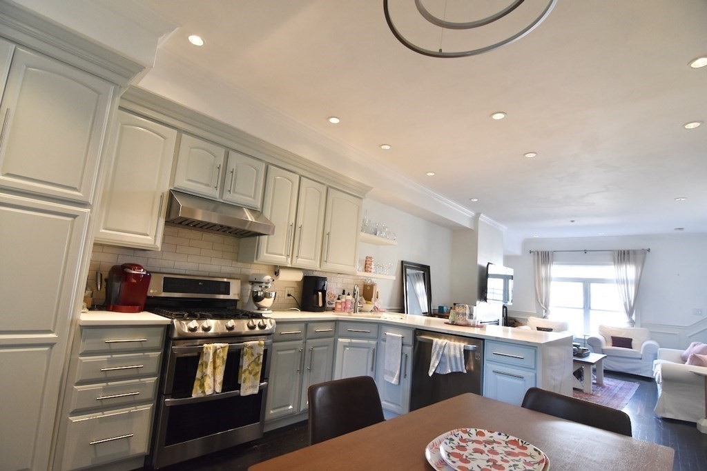 14 S Sydney St, Dorchester