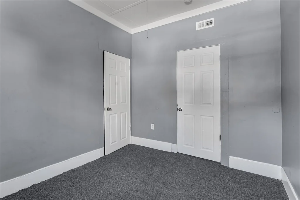 13R Plain St, Taunton