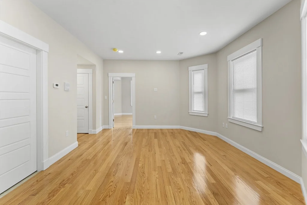 42 Almont St, Medford