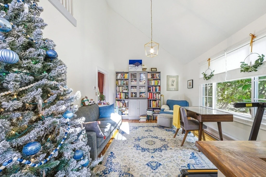 6 Montaup Rd, Sharon