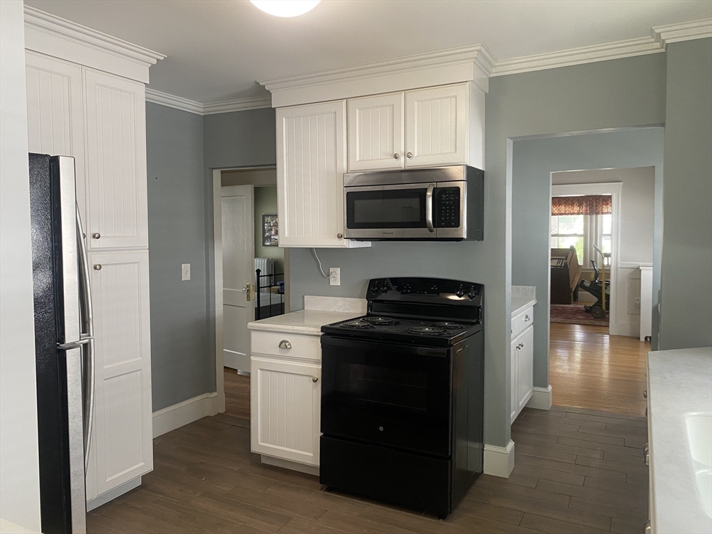 519 Belmont St, Belmont