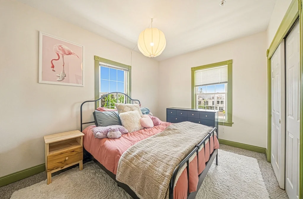 12-14 Everett St, Allston