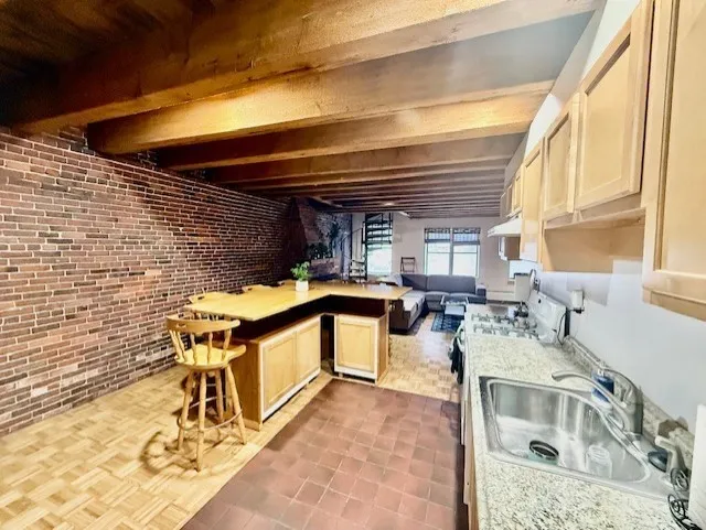 57 Fulton St, North End