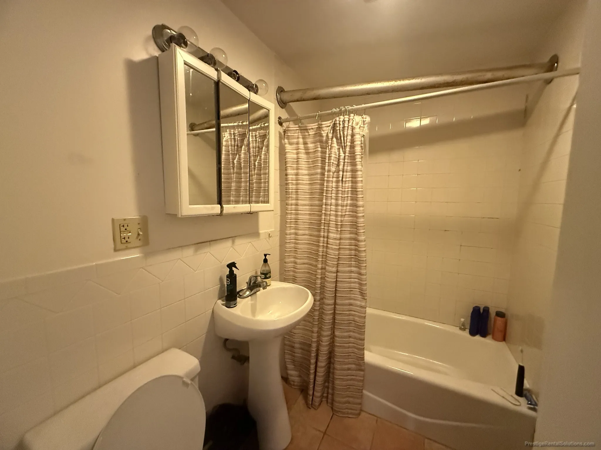 17 Cummings Rd, Brighton