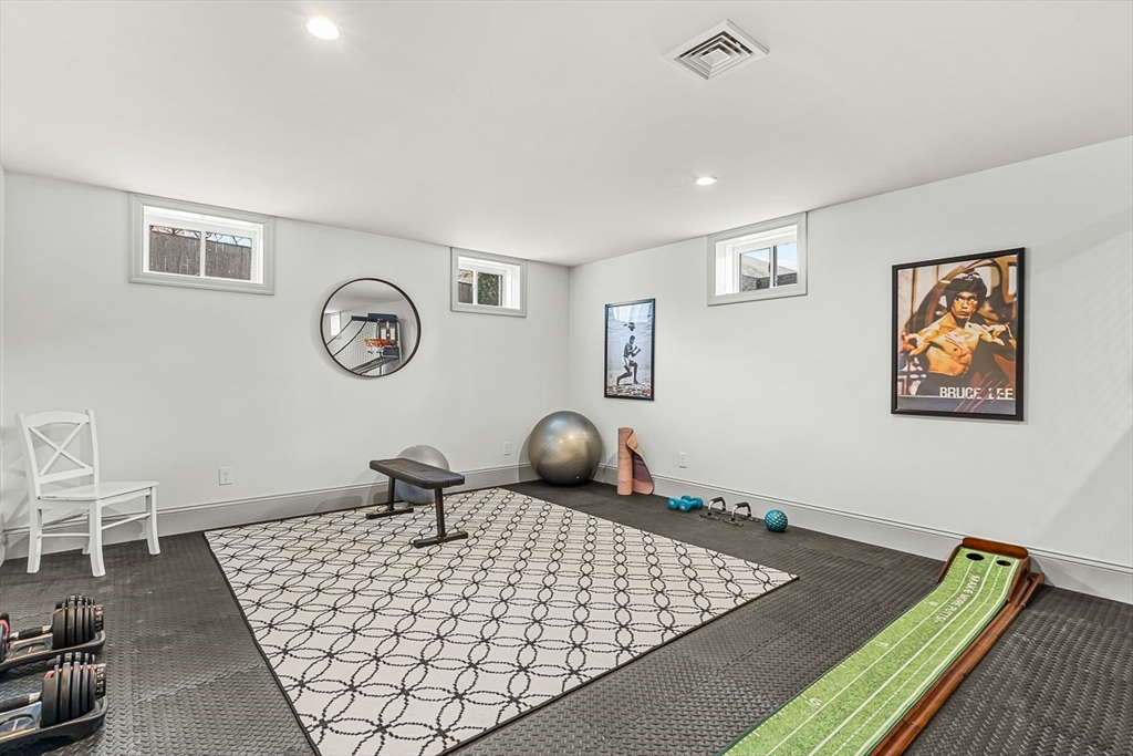 4 Norwood St, Winchester