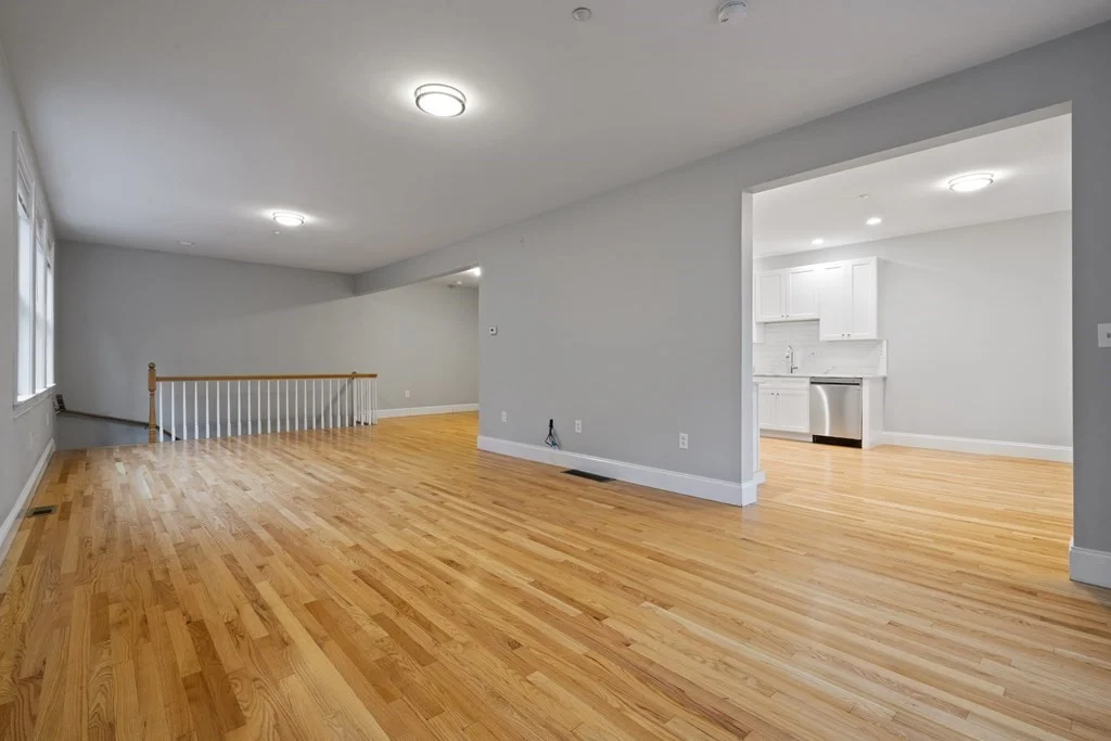 320 W Broadway, South Boston