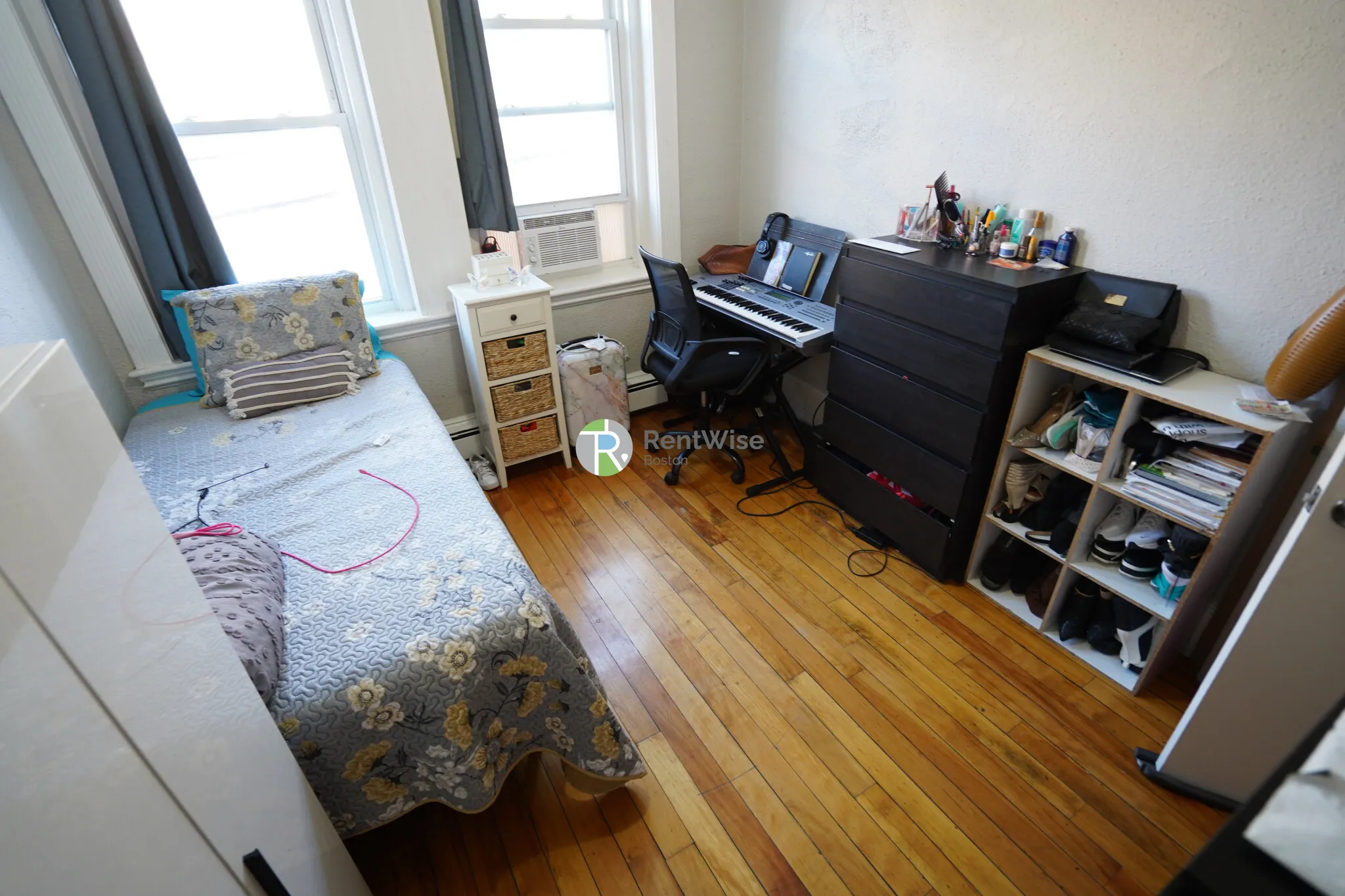 81 Empire St, Allston