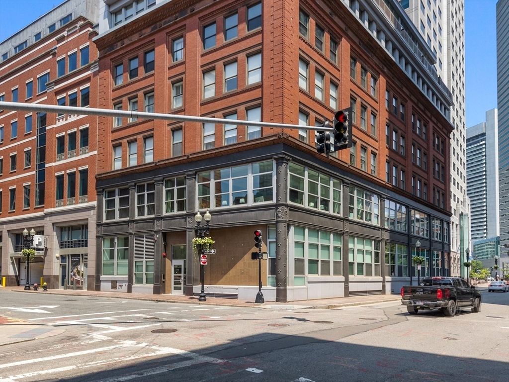 88 Kingston St, Downtown