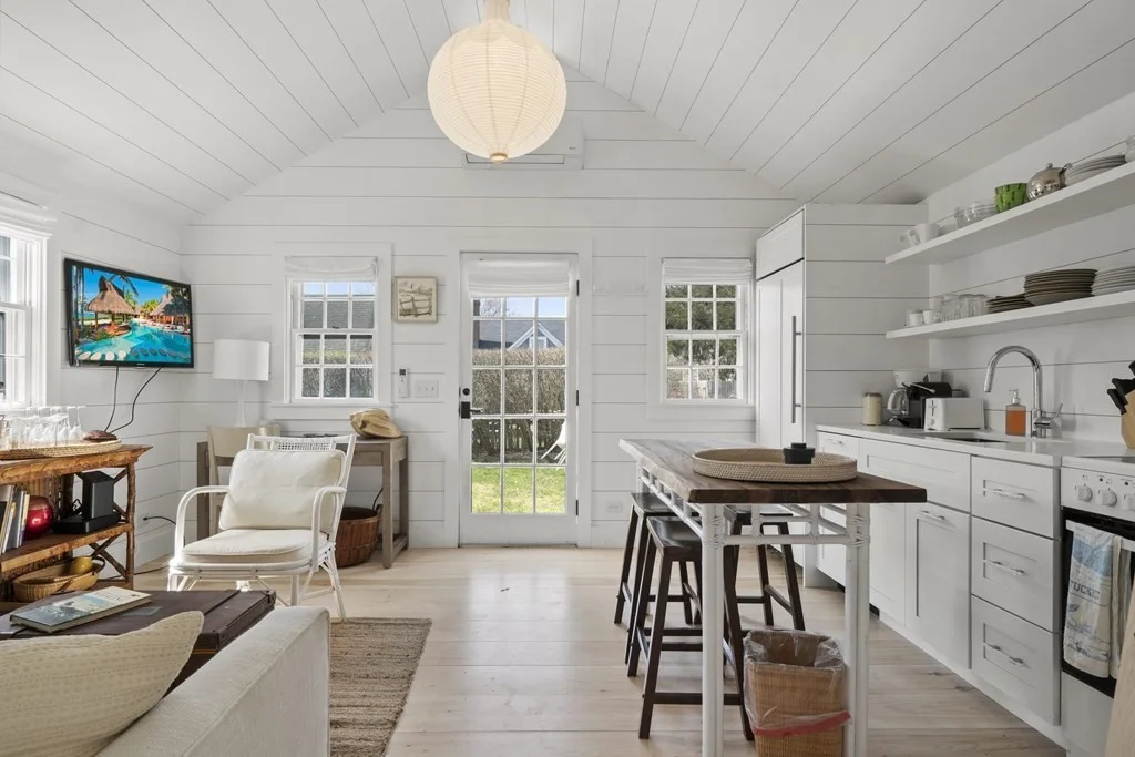 2 Cabot Ln, Nantucket