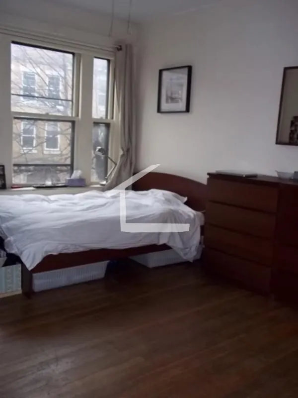 9 Euston St, Longwood