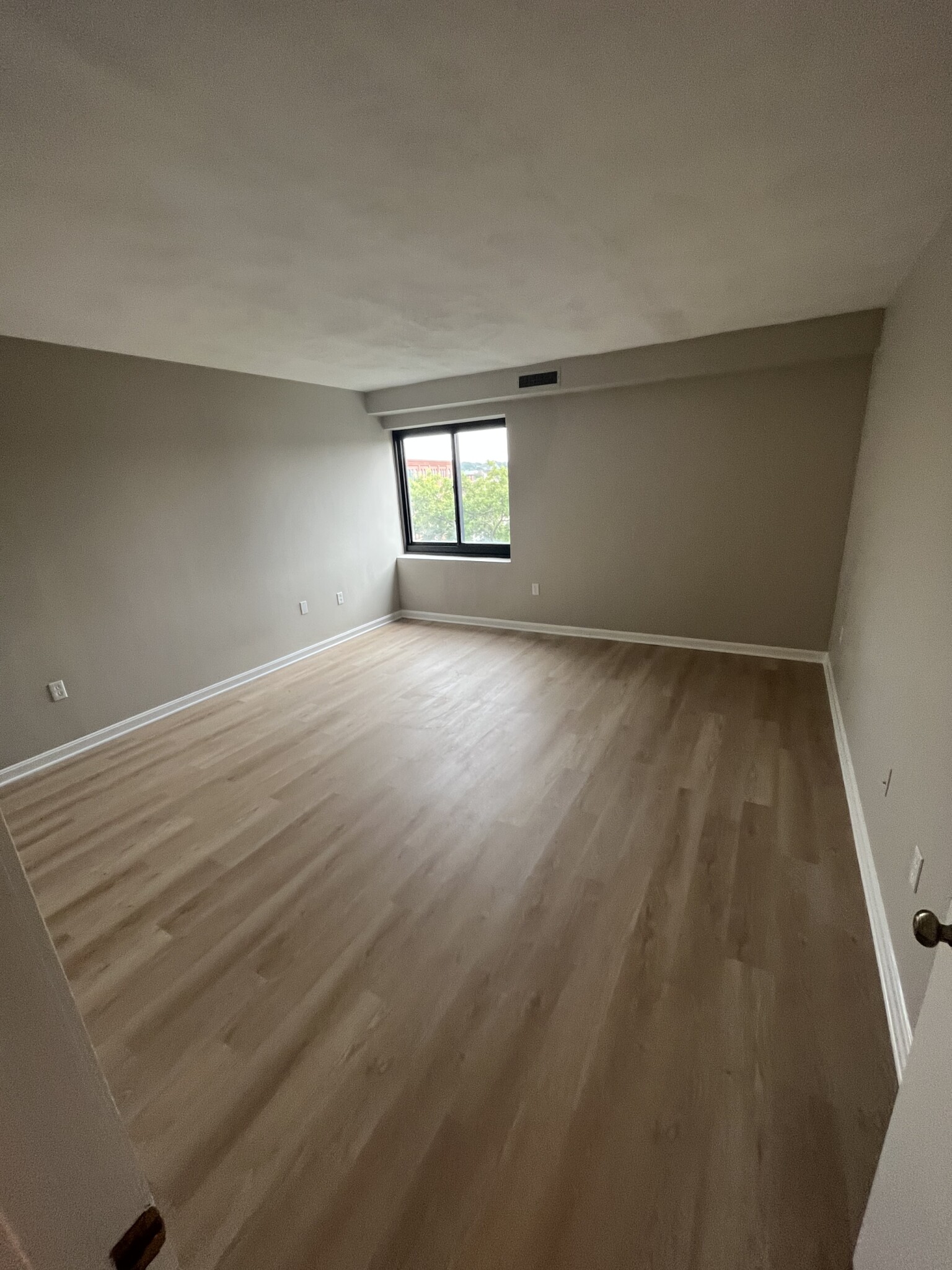 2130 Massachusetts Ave, North Cambridge