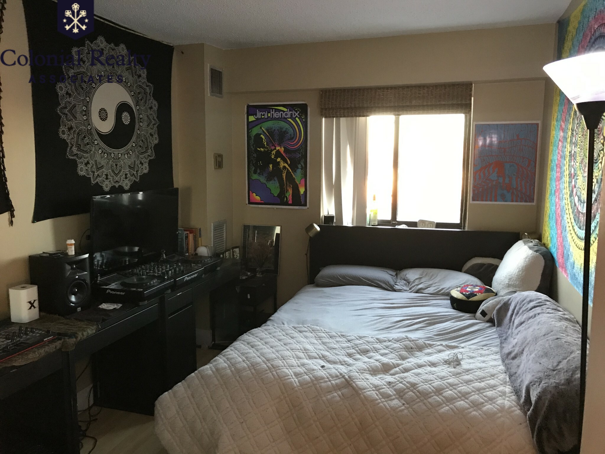 19 North Beacon St, Allston