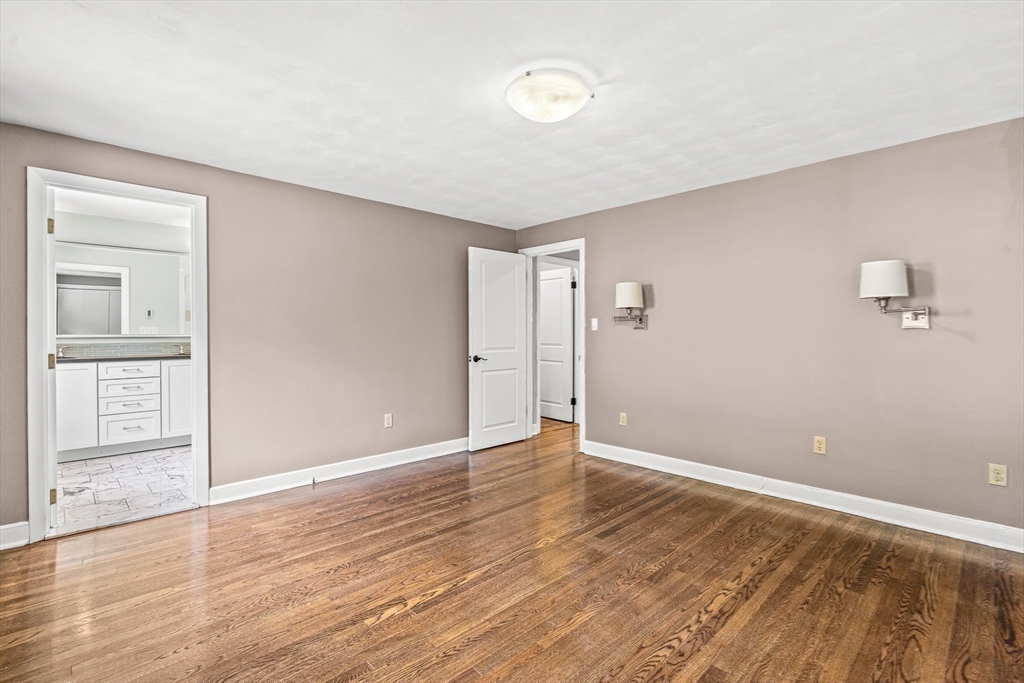 181 Moss Hill Rd, Jamaica Plain