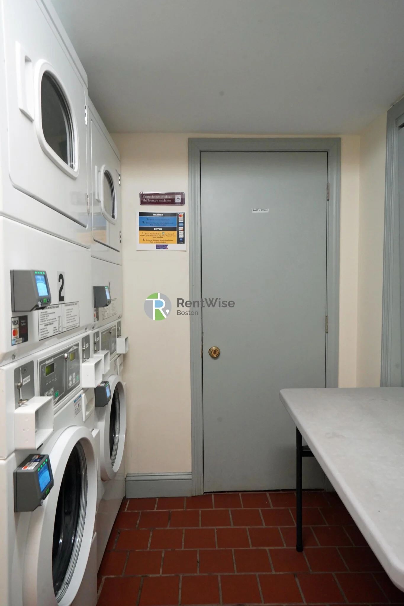 25 Queensberry St, Fenway