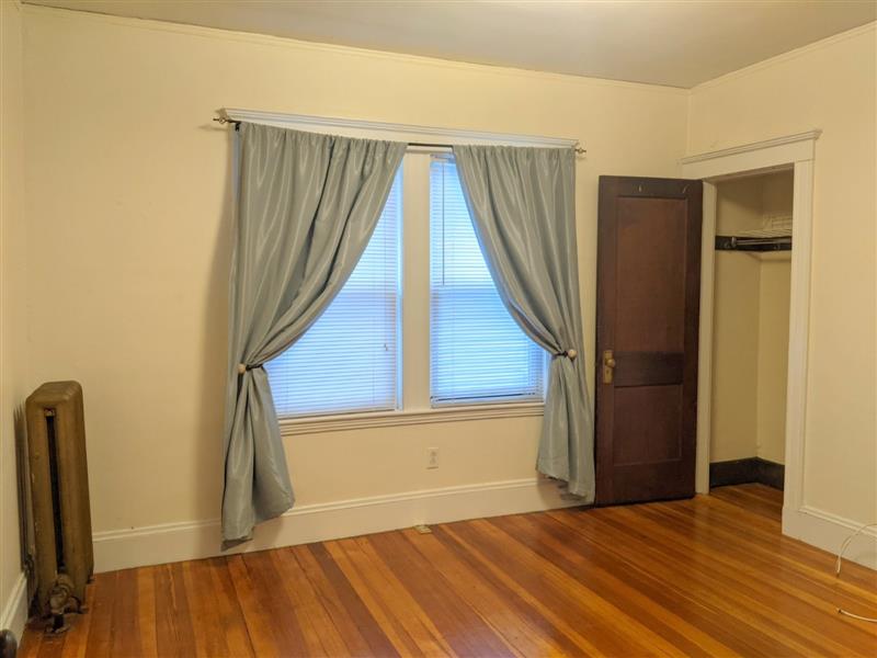 19 Leonard St, Tufts