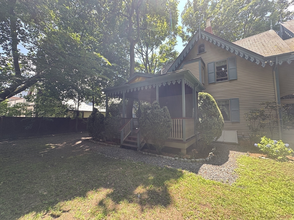 217 Freeman, Coolidge Corner