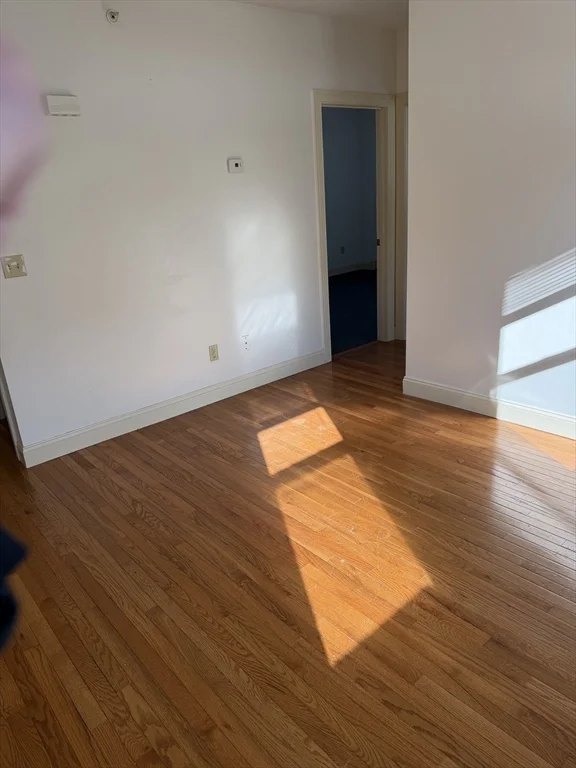 52 Floral St, Taunton