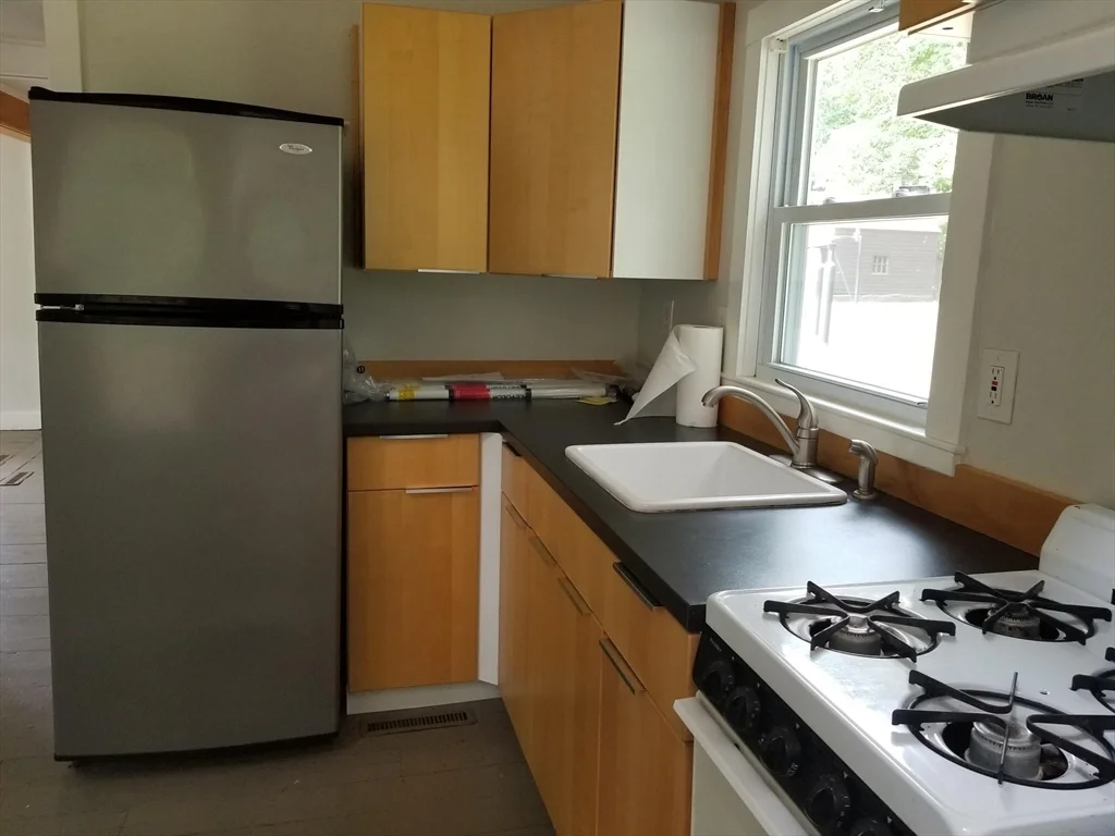 980 Careswell St, Marshfield