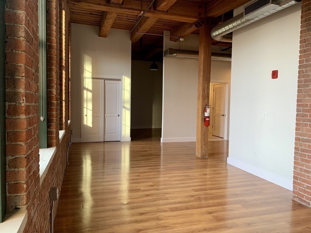 49 Melcher, South Boston