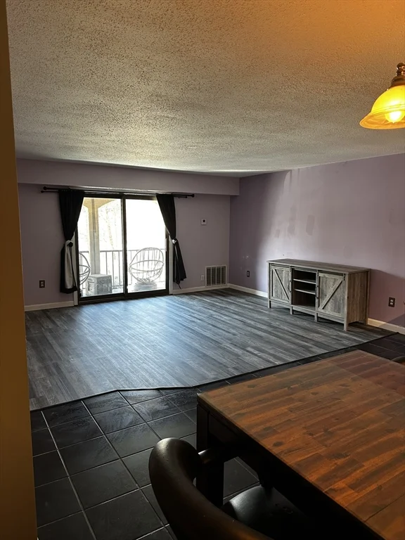 685 Oak St, Brockton