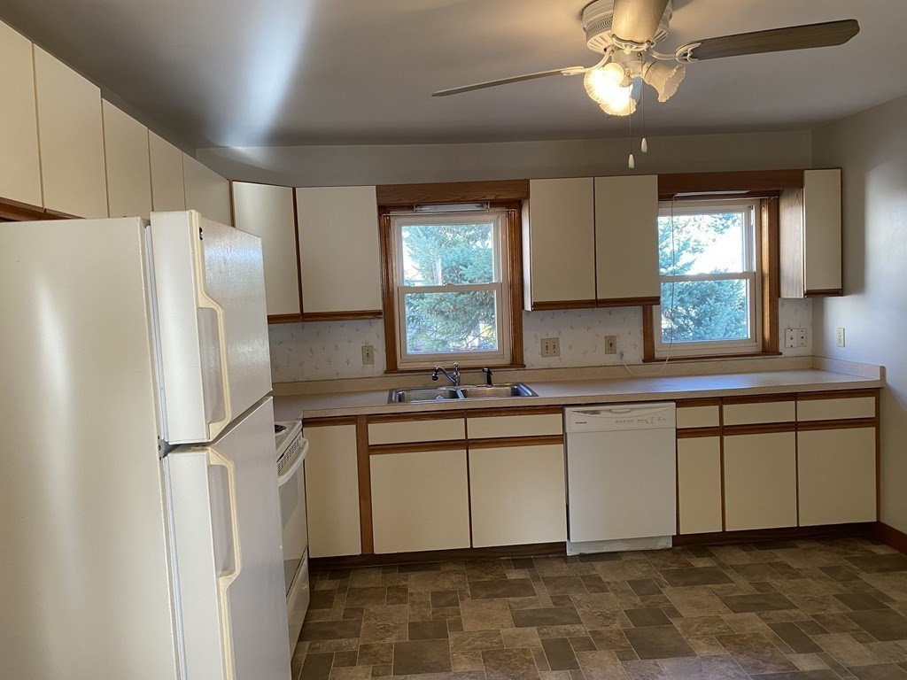 34 Ten Hills Rd, Ten Hills