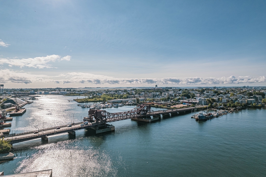 19 Medford St, Chelsea