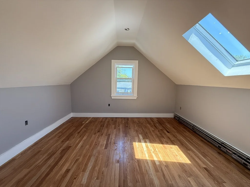 14 Atherton St, Jamaica Plain