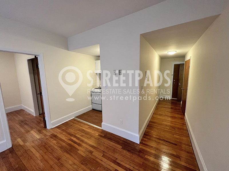 1315 Commonwealth Ave, Allston