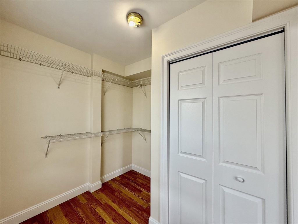 724 Cambridge St, Wellington-Harrington