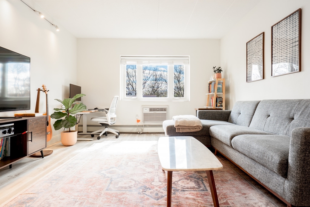 278 Beacon, Somerville