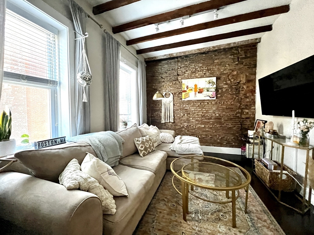 10 Henchman St, North End