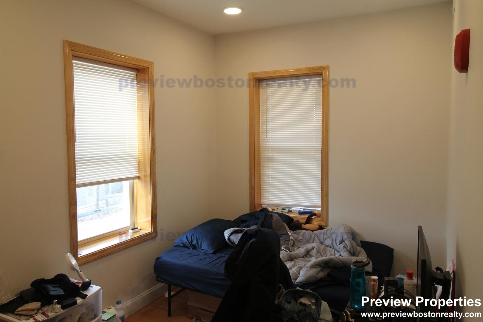 20 Winthrop St, Roxbury