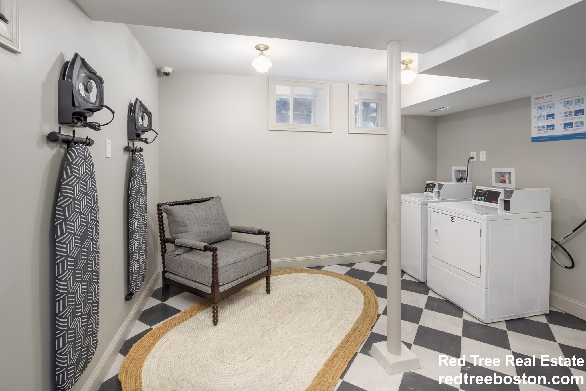 44 Winslow Rd, North Brookline