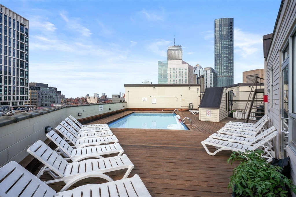 12 Stoneholm St, Fenway