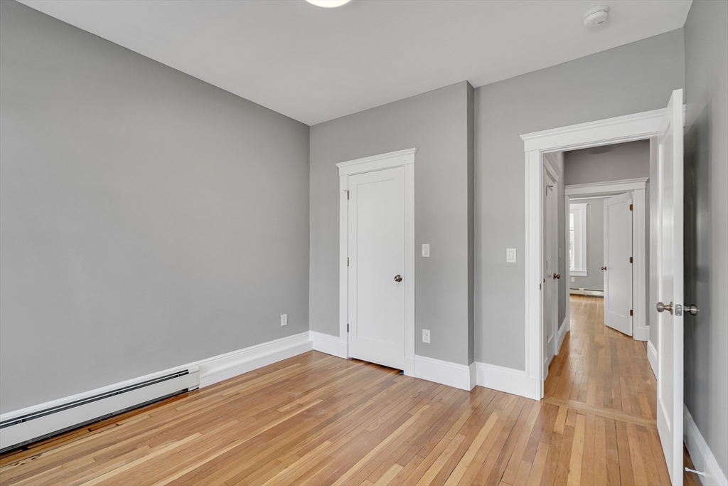 142 Sutherland Rd, Brighton