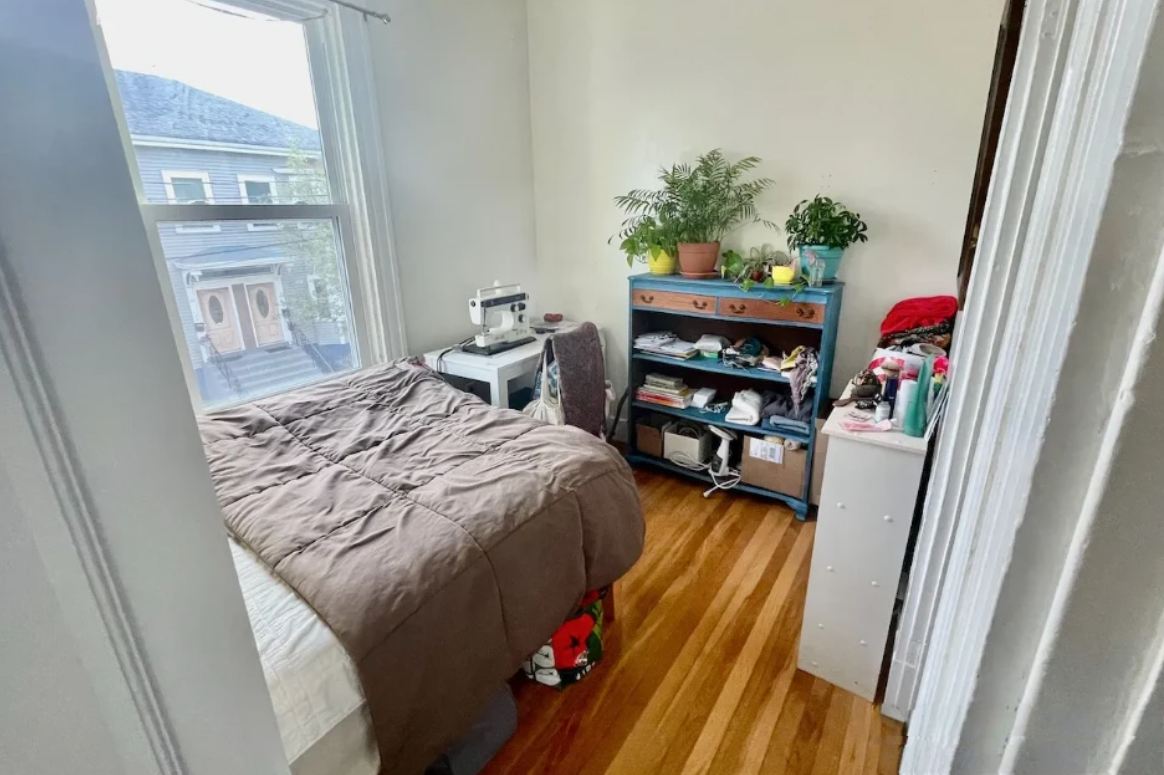 11 Houghton St, Ward Two