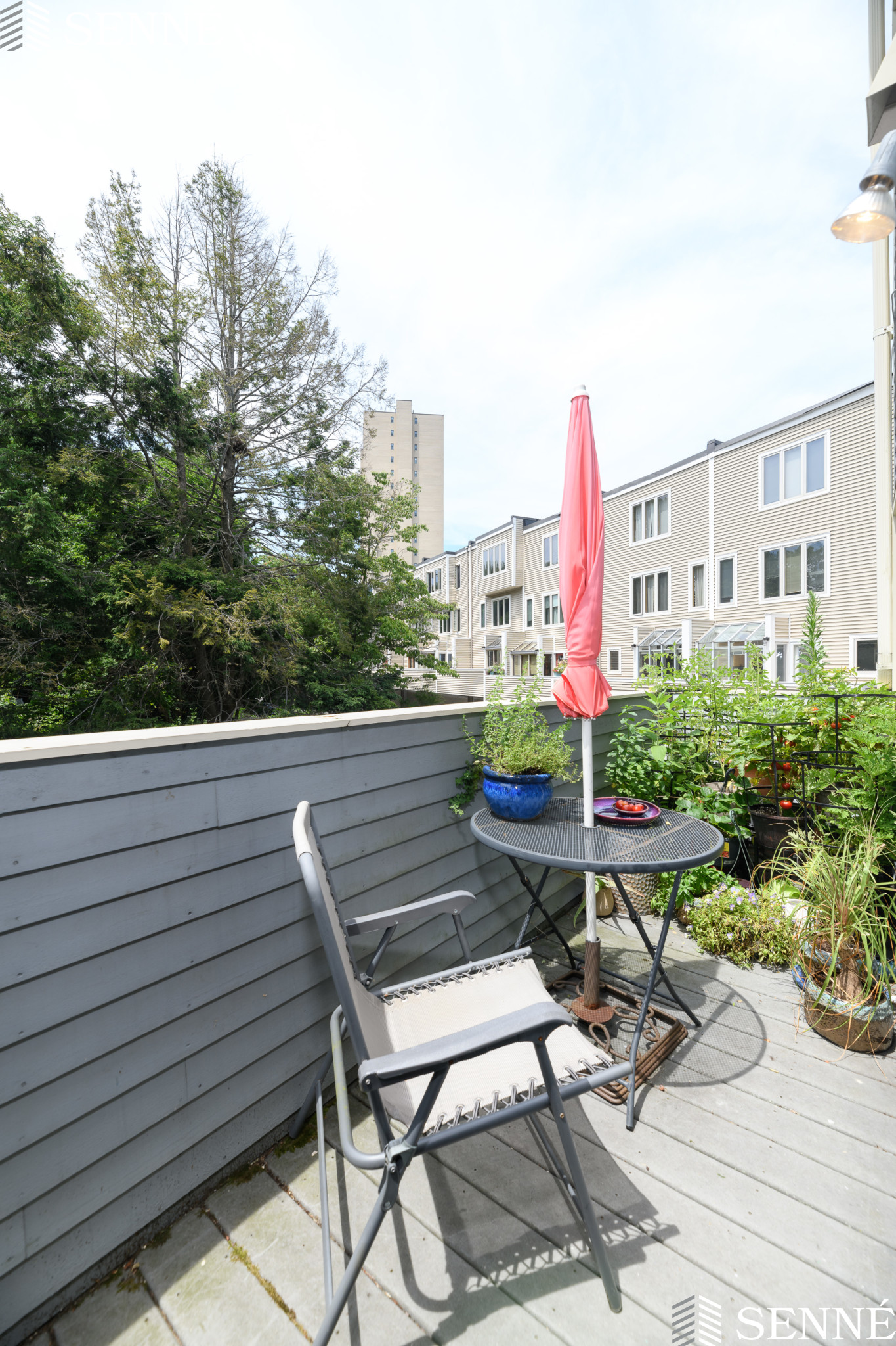 42 Fresh Pond Ln, West Cambridge