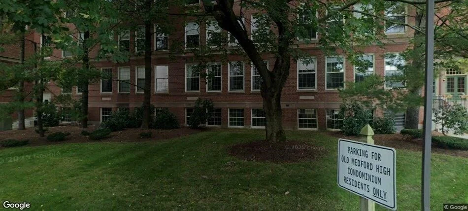 48 Forest St, Medford