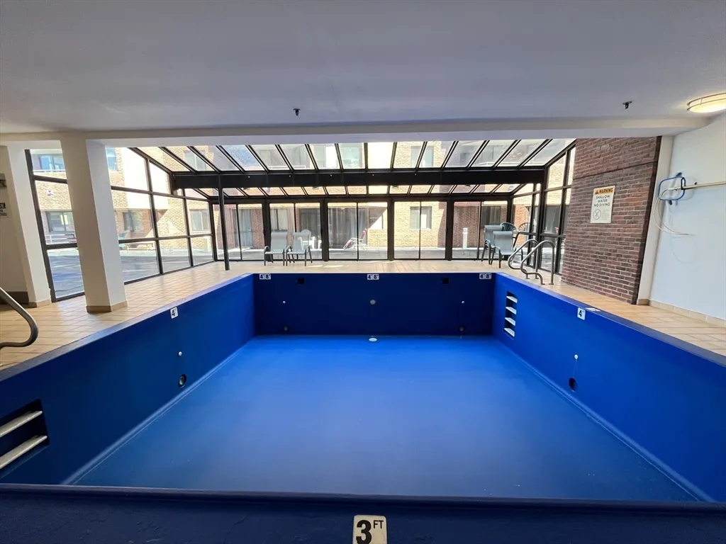 147 Kelton St, Allston