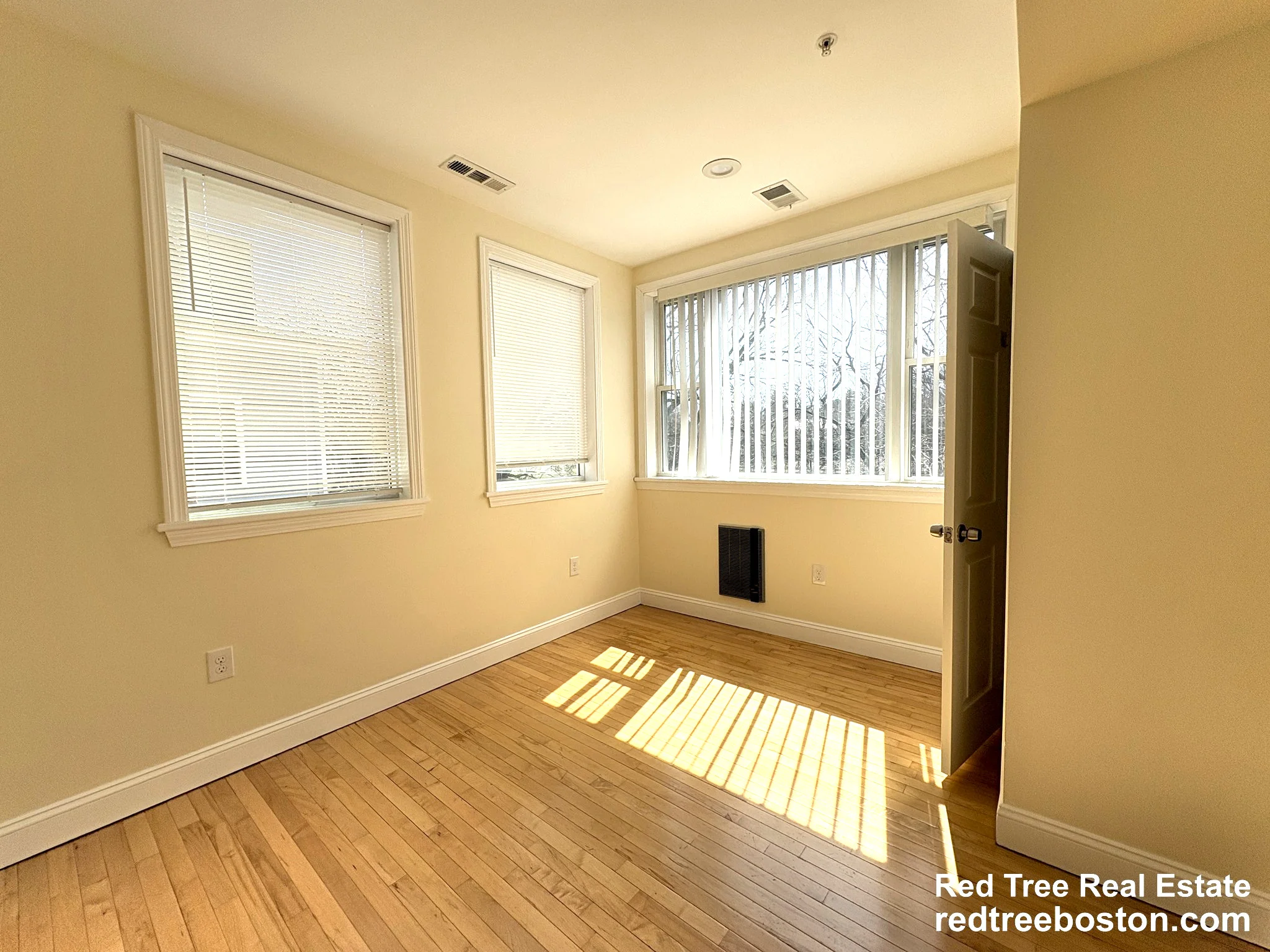1801 Beacon St, Brookline