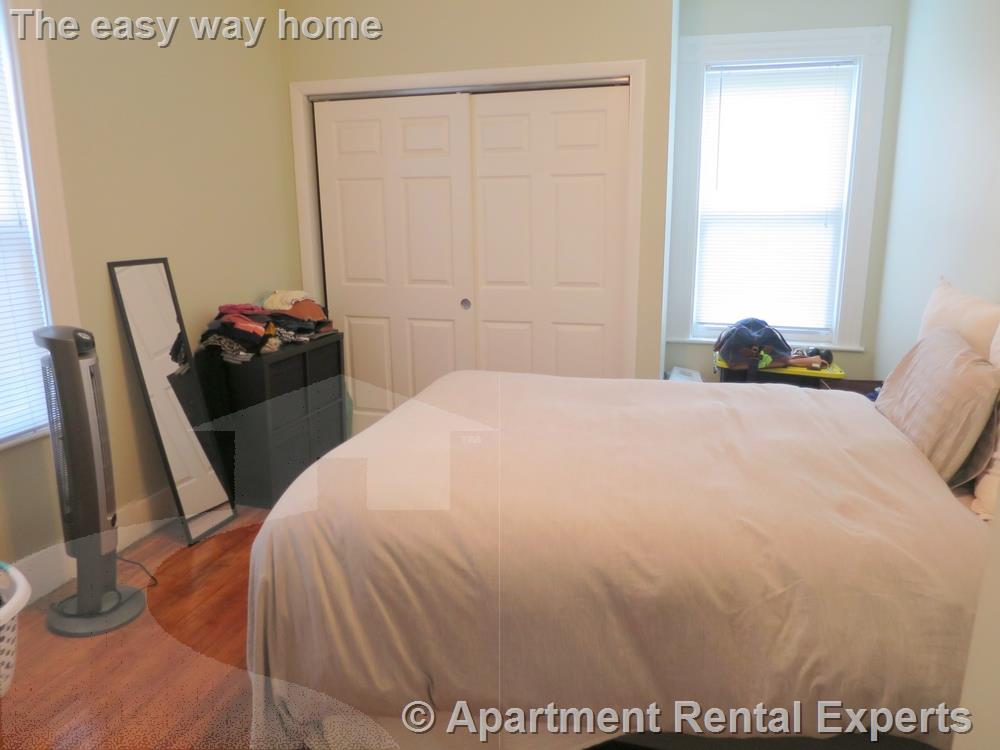 11 Burnside Ave, Porter Square